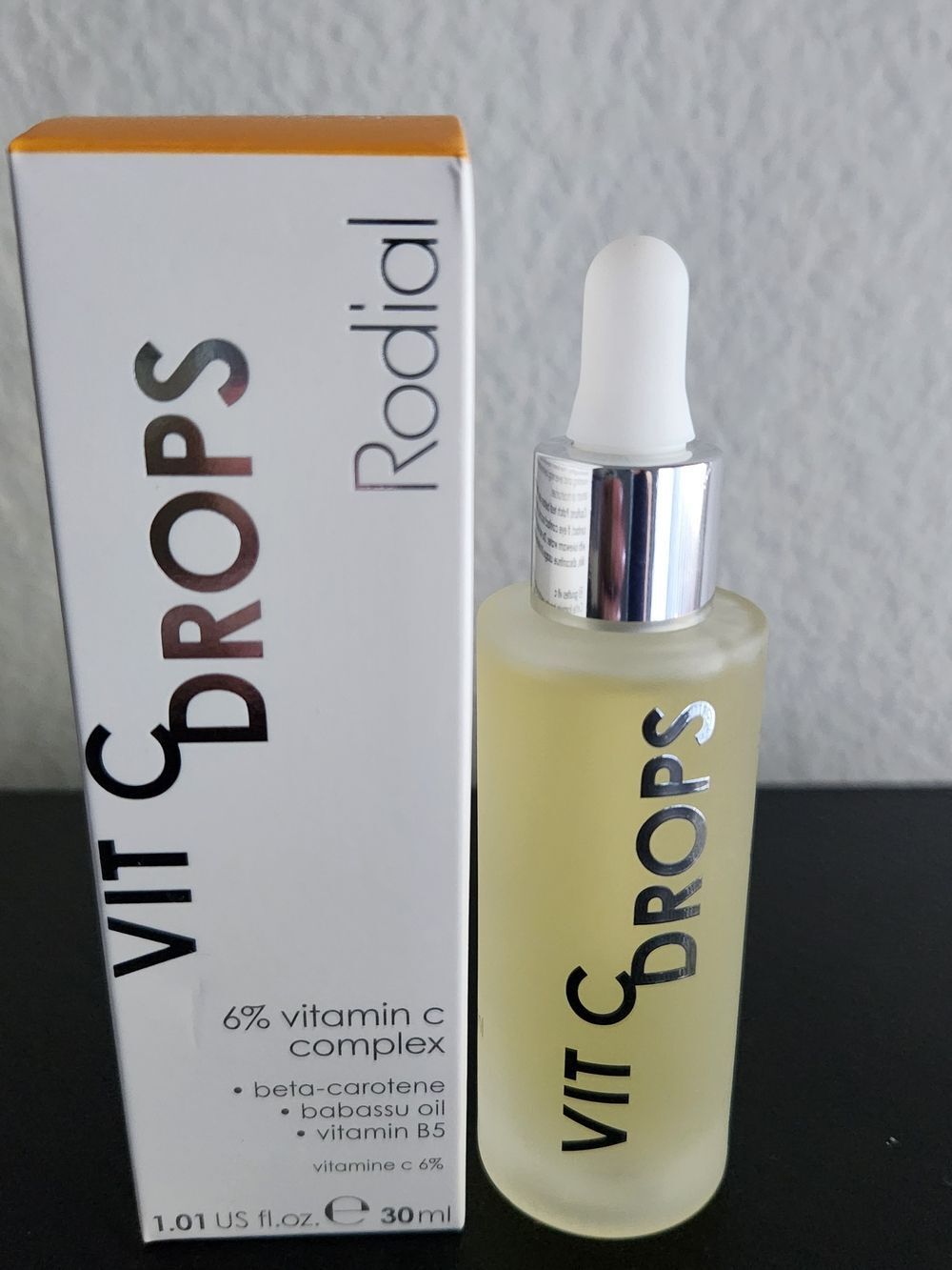 Rodial VIT C Drops 6 Percent Vitamin C Complex Face And Neck Oil 1.01 fl.oz